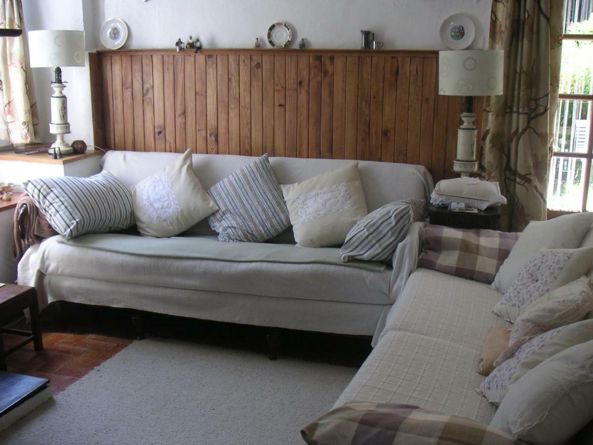 Maison Lacoste Bed & Breakfast *